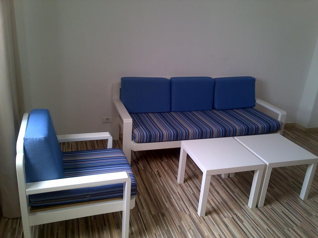 Apartamentos Luz Playa Las Palmas Room photo